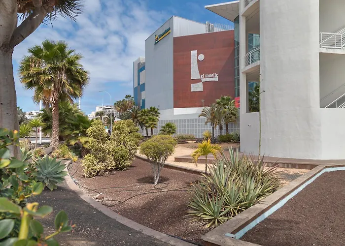 Piso Con Balcon Cerca De La Playa Appartement