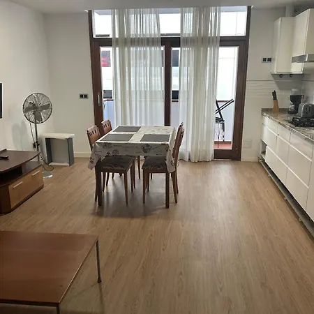 Piso Con Balcon Cerca De La Playa 라스팔마스