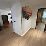 Piso Con Balcon Cerca De La Playa *