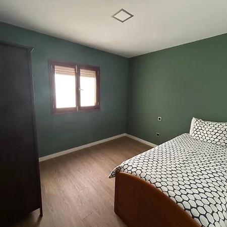 Piso Con Balcon Cerca De La Playa Apartman